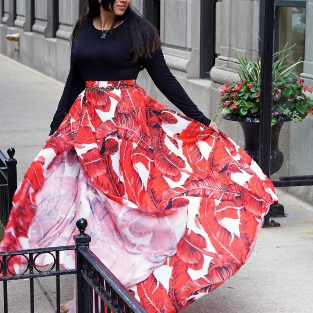 Akira Red Jungle Flowy Maxi Skirt - LARGE - Picture 5 of 12